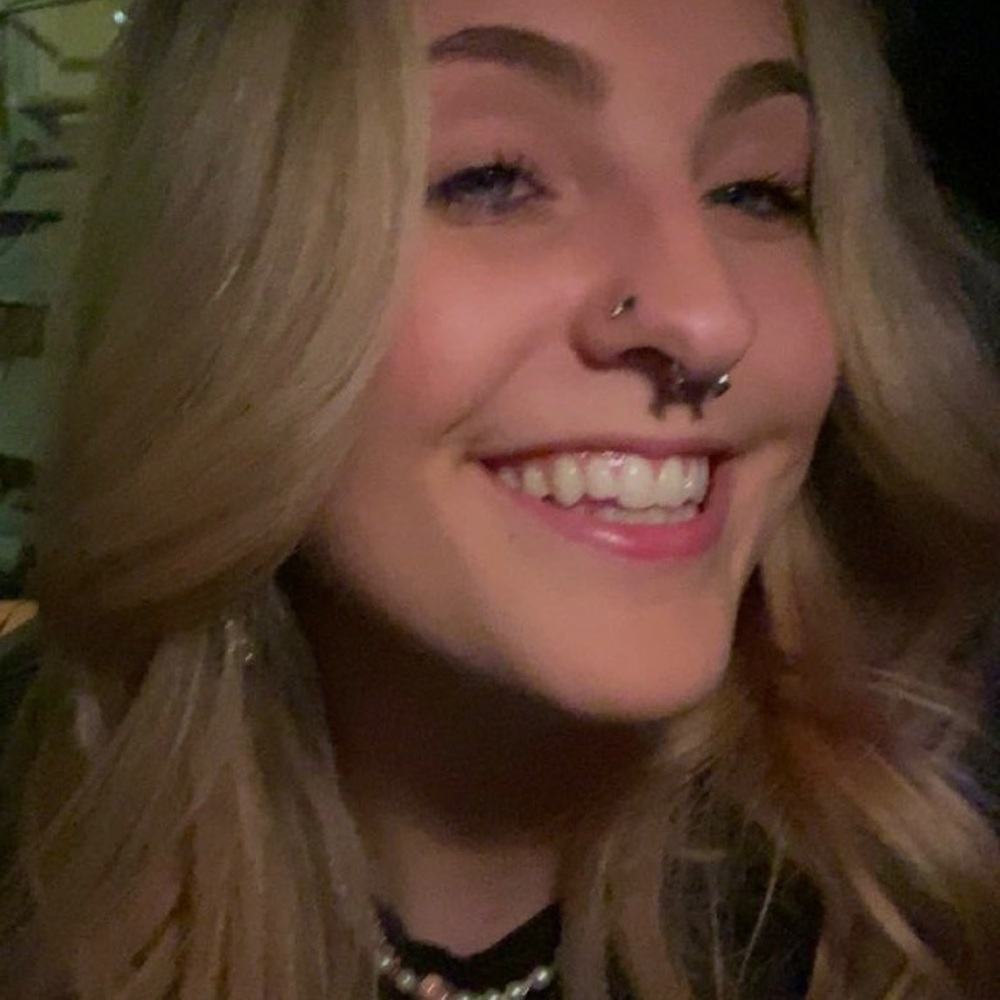Meet your Posher, Alana